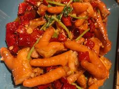 有故事的鸡手-喝丢一只鞋辣炒海鲜小烧烤(三八广场店)