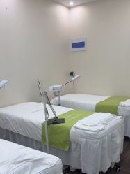 -凡碧诗毛孔清洁收细