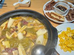 -一朵菌·野生菌探索家火锅(南亚店)