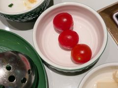 -润园四季椰子鸡火锅(卓越INTOWN店)