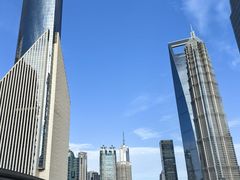 -陆家嘴空中步行连廊