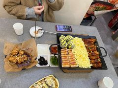 -豚妈妈汤饭·部队锅(南京东路店)