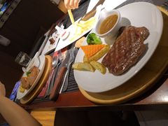 -斗牛士牛排餐厅(嘉里汇店)