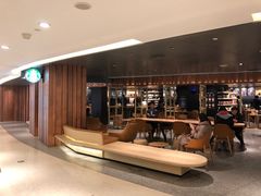 -星巴克臻选(国贸商城首店)