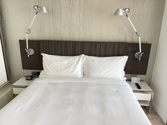 -上海品尊辉盛名致精品酒店公寓