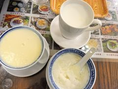 -周大娘牛乳(旧寨古村总店)