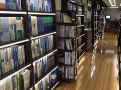 -新华书店(新街口旗舰店)