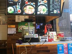 -渝和喵叔米线(南坪万达店)