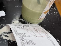 -黄利砖万峰林布依特色酸笋牛肉馆