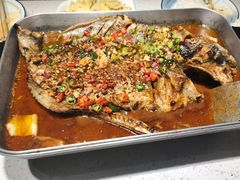 -三江源活鱼现烤(维多利摩尔城店)