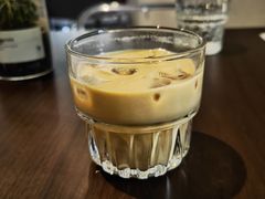 椰奶dirty-Fridi Patisserie Cafe