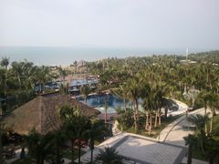 -三亚湾海居铂尔曼度假酒店