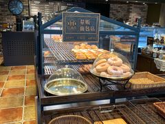 -红跑车蛋糕世界(清江路店)