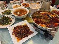 -川人川菜馆·小龙虾·鲜虾现做(黄山路店)