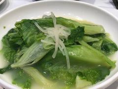 浓汤浸唐生菜-彩福皇宴(皇室堡店)