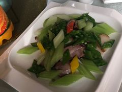 -静之湖湖畔餐厅