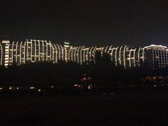 -三亚湾海居铂尔曼度假酒店