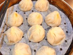 蟹黄小笼-大龙汤包