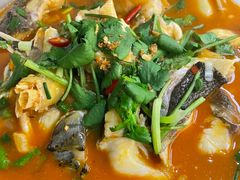 -魏铭鱼头捞饭(晋阳路店)