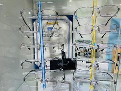 -华彬眼镜专业渐进配镜(潘家园店)