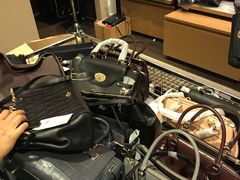 -COACH蔻驰(恒隆广场店)