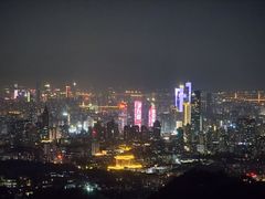 -紫金山山顶公园