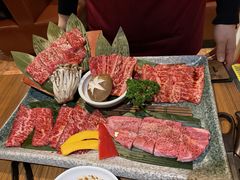 -炼火烤肉店