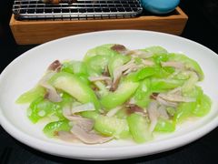 清炒有机白关丝瓜-老头儿油爆虾·1987杭州烟火味(湖滨银泰in77D区店)
