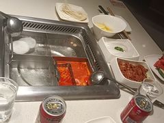 -海底捞火锅鲜切牛肉主题店(长寿路店)