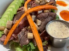 慢煮澳洲牛肉沙拉-HELLO 27 意面·沙拉·帕尼尼