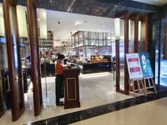 -东方红海鲜百汇(国际大厦店)