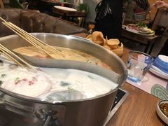 -樾餐厅泰式海鲜火锅(民歌湖店)