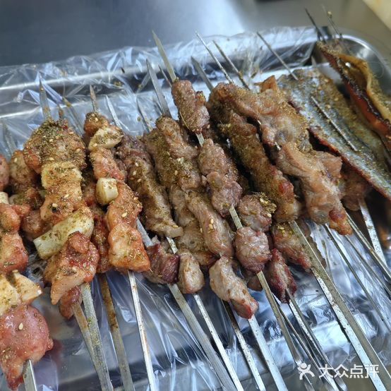 老六特色烧烤(魏家庄店)