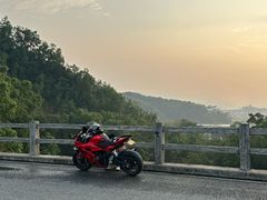 -孔雀湖生态旅游区