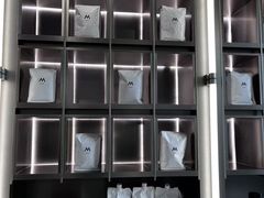 -M Stand(成都COSMO店)