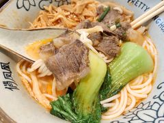 -俏凤凰(美林M·LIVE天地东座店)