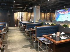 -重庆德庄火锅(体育中心店)