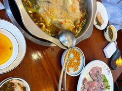 酸萝卜鱼火锅-大理.老字号渝记酸萝卜乌鱼(古城总店)