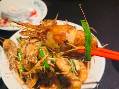 老头儿油爆沼虾-老头儿油爆虾·知味杭州(爱琴海购物中心)