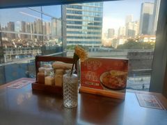 -潮界(凯德晶萃店)