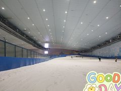 -哈尔滨热雪奇迹