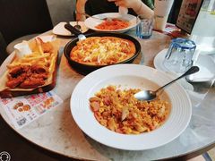 -必胜客(WOW中心城店)