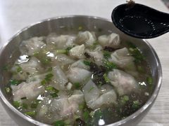 鲜肉小馄饨-大董锅贴(崇安寺店)