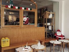 -Cafe on warm(丹霞店)