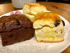 莓果司康-安琳acKONA咖啡(市南店)