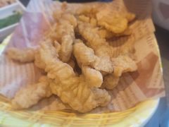 小酥肉-潮界(LU·ONE凯德晶萃广场店)