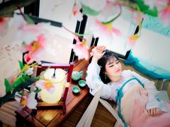 -九月鹰飞汉服摄影工作室