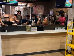 门面-麦当劳(南京南站站外店)