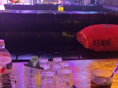 -喜鹊音乐酒馆(西街店)