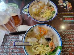 -长人馄饨铺(解放街店)